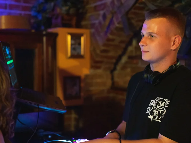 DJ Vrana na nastupu - DJ Vrana – Party u Zagrebu, Proslava